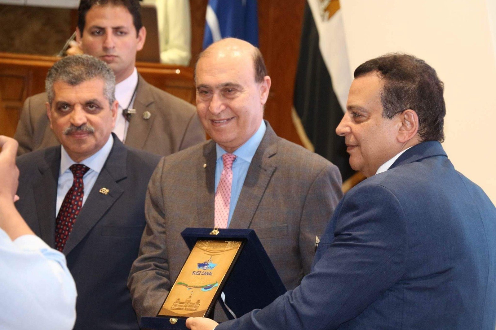 عادل عبد الرحمن احمد